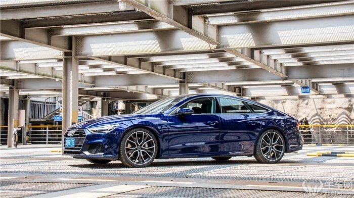 驾控体验与外观背道而驰？简析奥迪A7