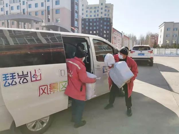 战疫情践行初心守家园勇敢逆行,战疫情齐心协力守护生命