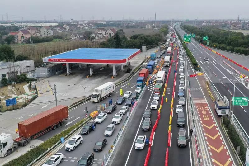 上海3天劝返3251人，有人流利报出地址也不行