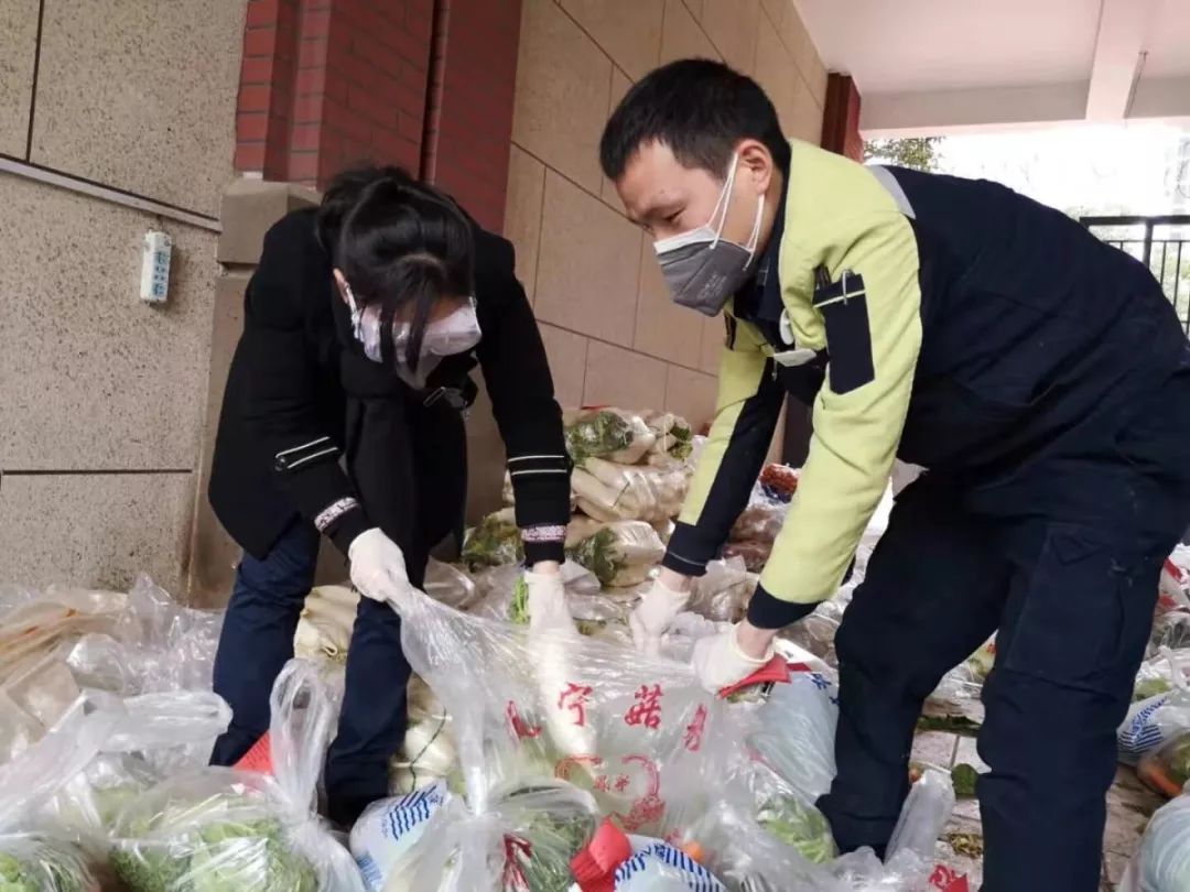 农贸市场疫情防控战,疫情防控阻击战阵地战