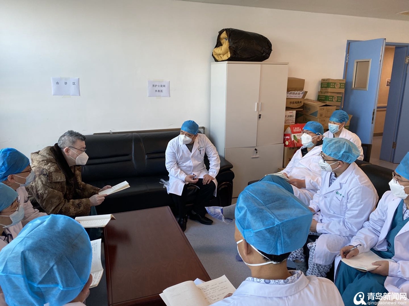 青岛医疗队队长辛永宁早在春节就已向院长请战