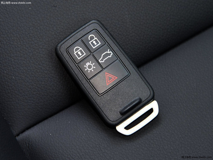 优惠2万还有置换补贴，30万开走北欧豪华中级座驾，现在就能买