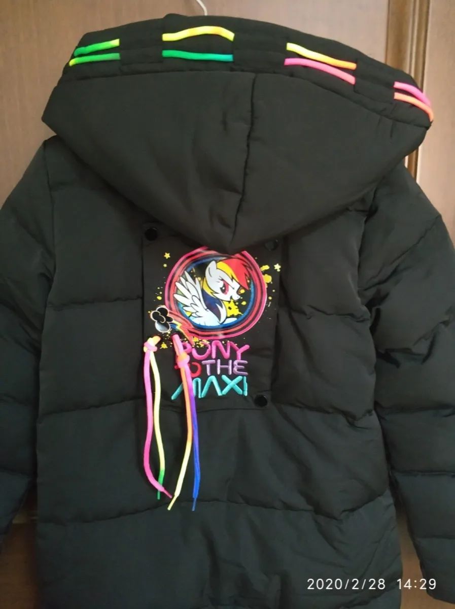 艾莱依假两件套羽绒服女,淘宝里面卖假羽绒服不犯法吗