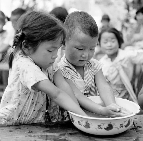 真正可以抵御病毒的口罩,全世界共同抗击病毒的重要性