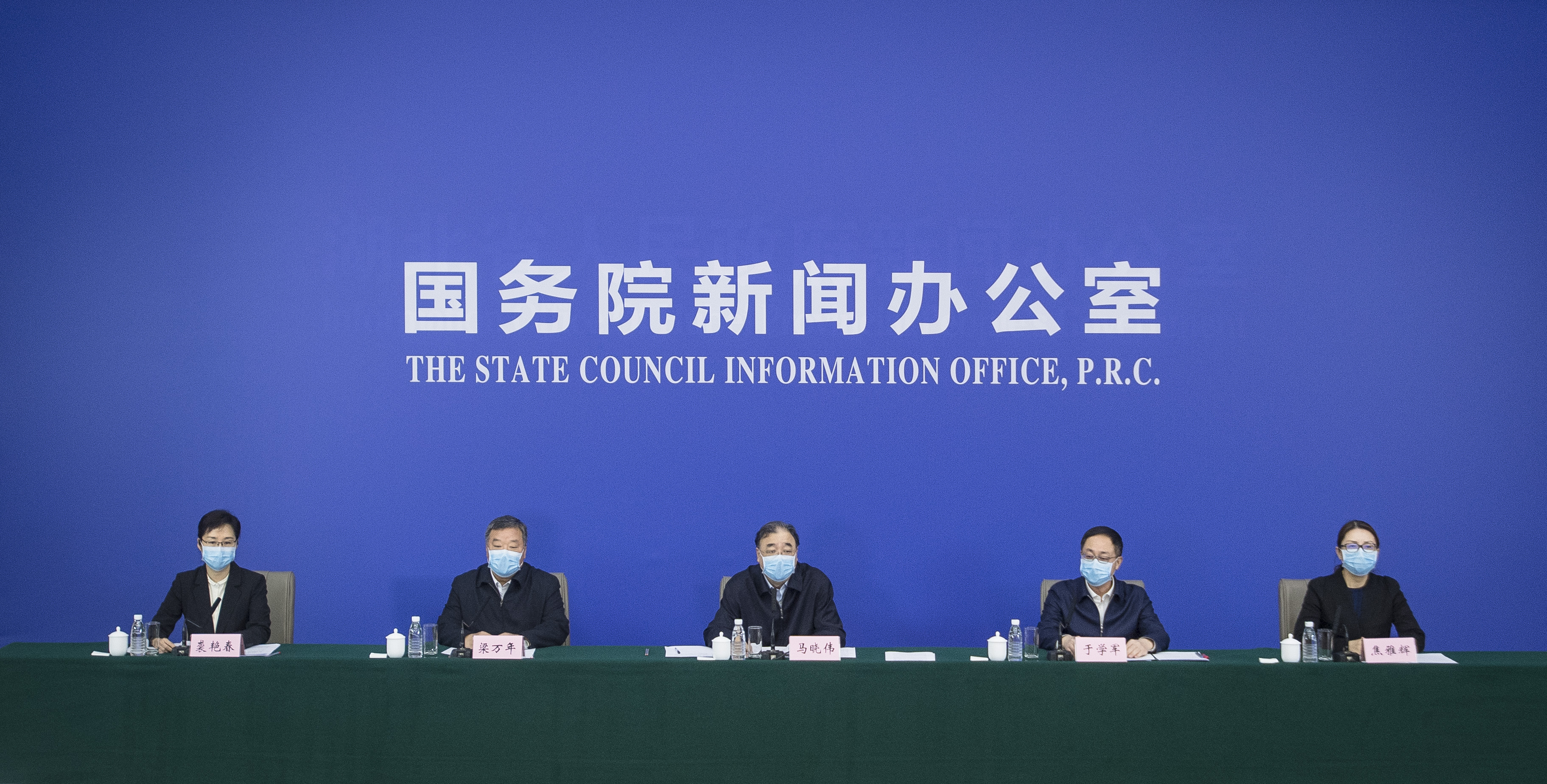 决不后退半步,决不后退完整视频