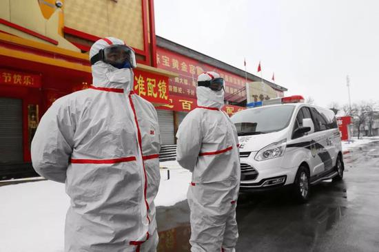 一抹藏蓝一道防线*徽警**闪耀在天津疫情防控一线