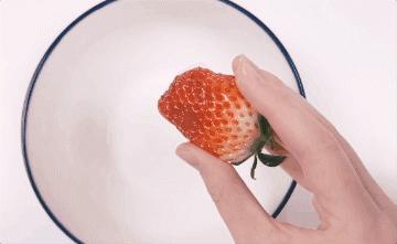 黑头大作战如何有效去除黑头,黑头贴可以消除毛孔粗大吗