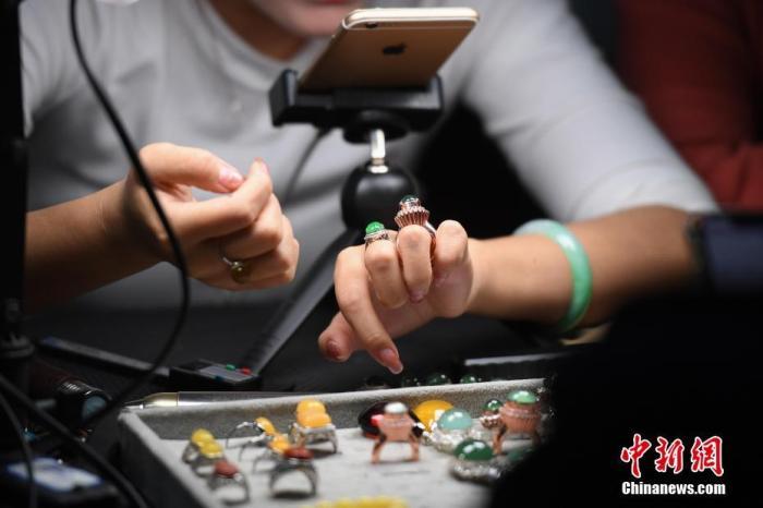 卖茶叶遇到卖保险,卖茶叶卖水果