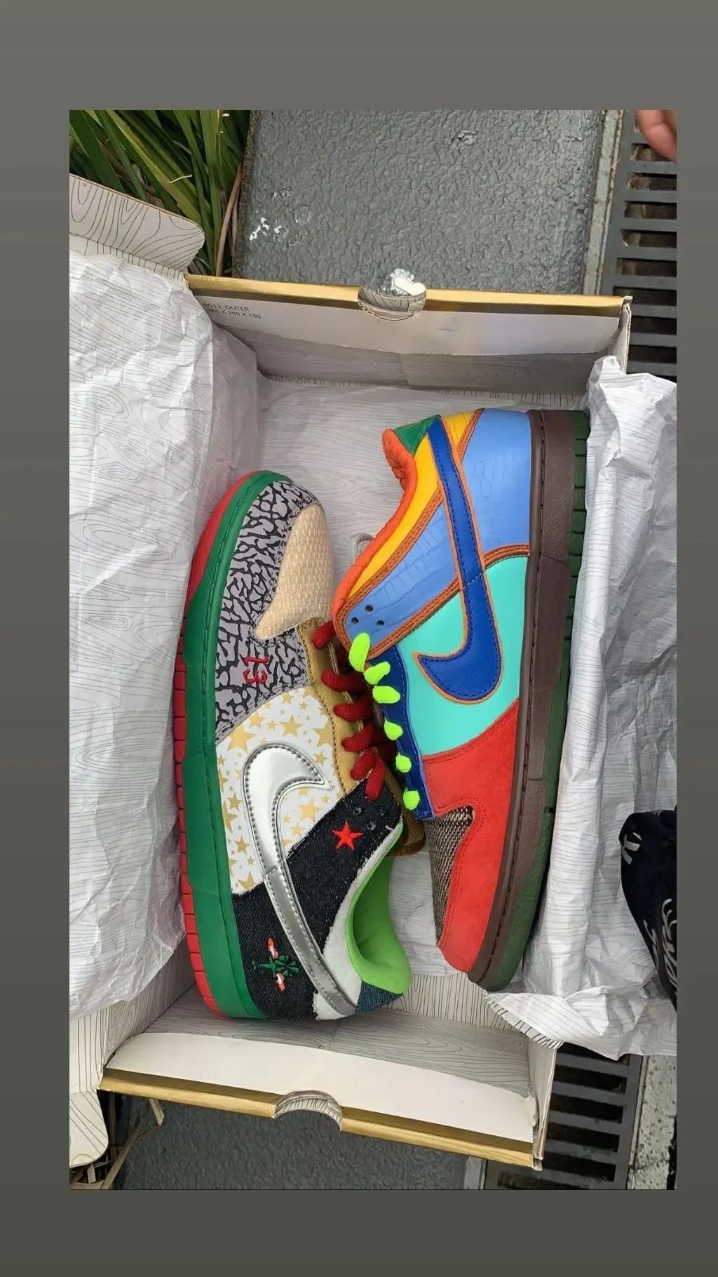 球鞋二次发售鞋盒瑕疵,卖家发来鞋盒轻微破损