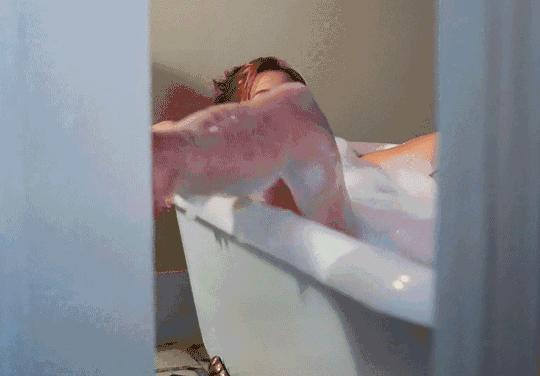 精致女生的浴室该什么样？看了她的囤货我懂了...