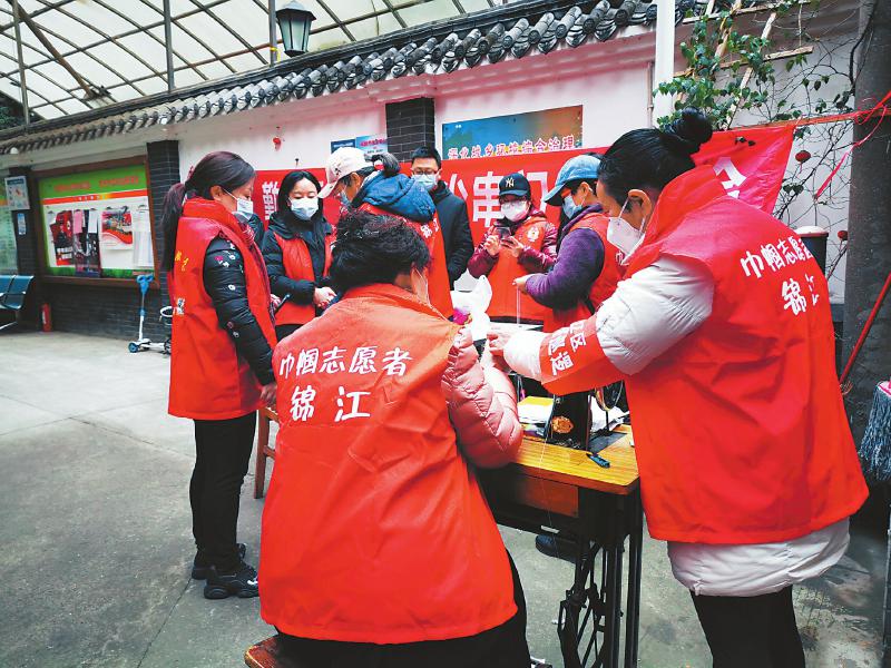 只争朝夕不负韶华共同迎接2020,团结带领妇女建功新时代