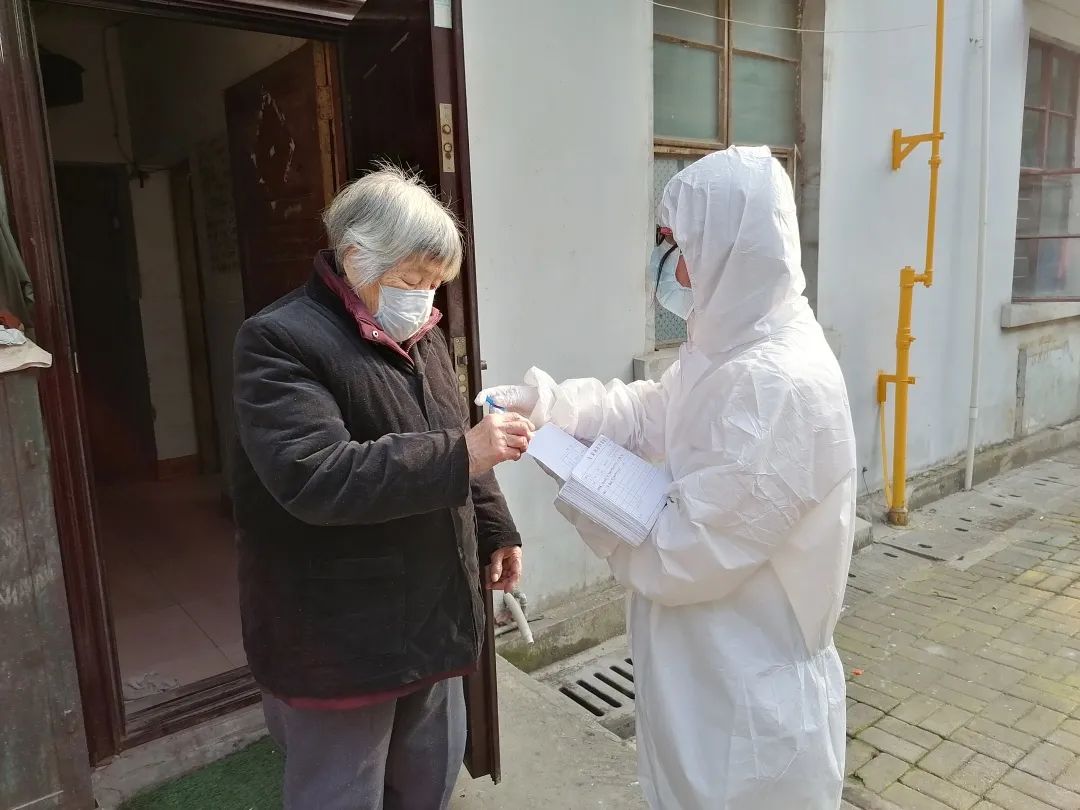 志愿服务组的疫情防控工作情况,乡镇疫情防控志愿者表扬通报