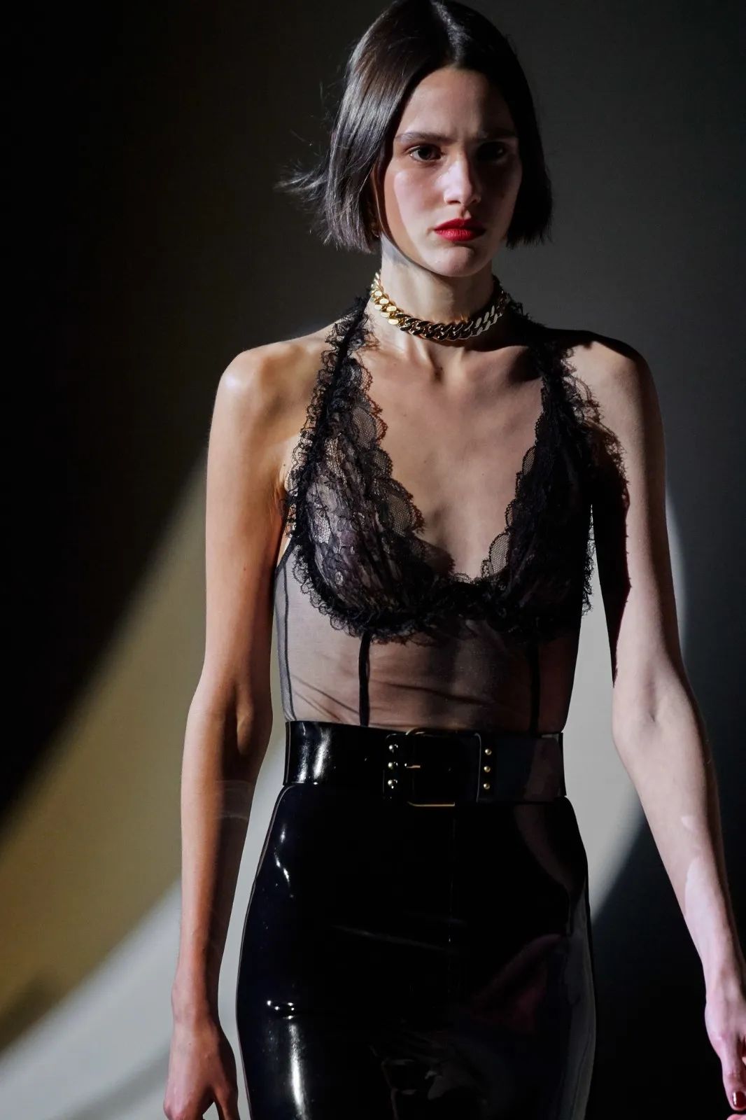 什么是巴黎时装,巴黎时装叫什么