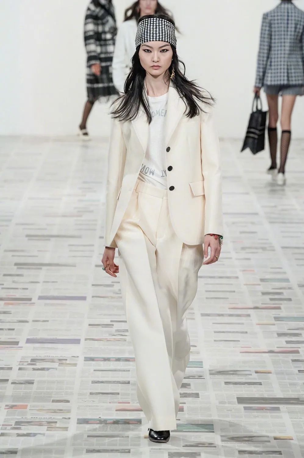 刘雯接班人？新生代国模正当道，霸屏还得是“中国制造”