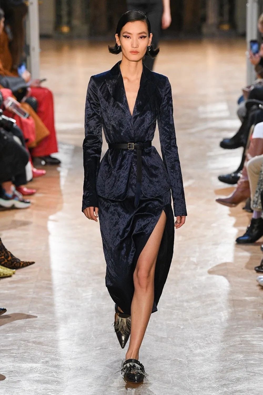 刘雯接班人？新生代国模正当道，霸屏还得是“中国制造”