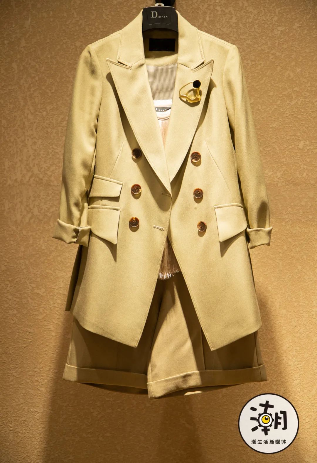 鏂揣娓呬粨鍝佺墝,鏂揣鐖嗘鍥炲綊