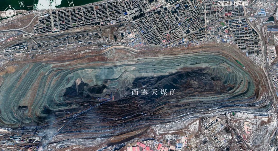 探秘废弃煤矿发现大量遗留物,60年代废弃的老煤矿