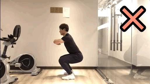 在家健身错误动作,在家健身关注安全搞笑