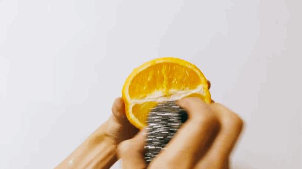 越痛越舔，越舔越痛，舔溃疡是不会有好下场的