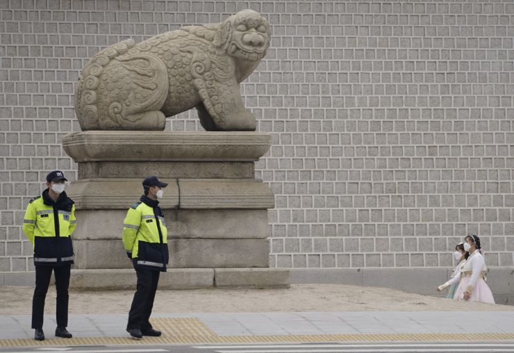 涓ユ煡闊╁浗浠ｈ喘,鍖椾含娴峰叧涓ユ煡涓汉浠ｈ喘