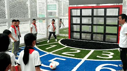 踢球就能攒芝麻信用！全国首家体育信用场馆就在青羊！