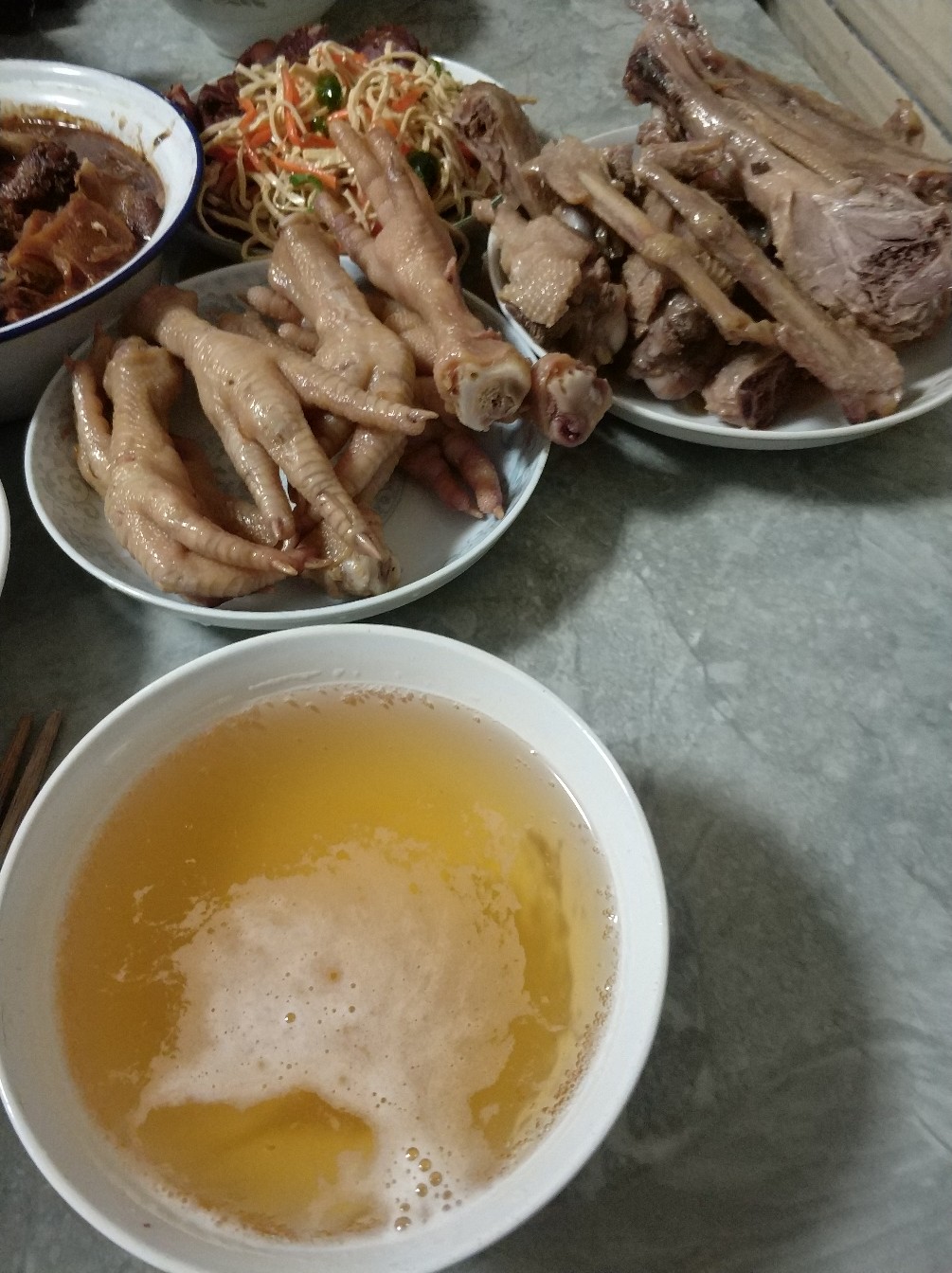 阳春三月秋高气爽,阳春三月太阳暖洋洋的