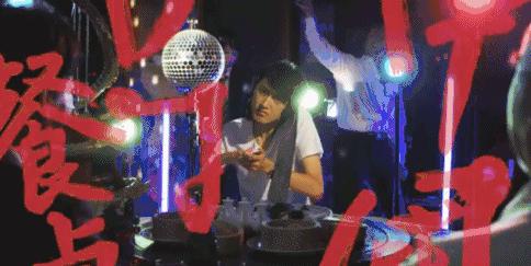 为了方便自己吃饭做了一个机器,日本人为了吃饭设计的神器