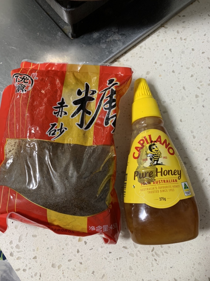 自制丁香酒饵料,自制丁香饵料钓鱼方法