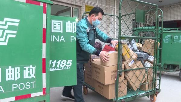 一个邮递员的故事小说,一个传奇邮递员的故事