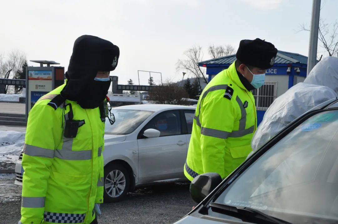 【疫情当前警察不退】一天到晚不回家，你到底在忙啥？