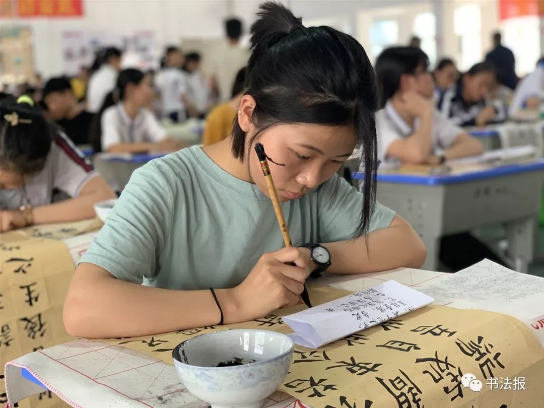 书法培训哪家比较靠谱,好点的书法培训一年多少钱