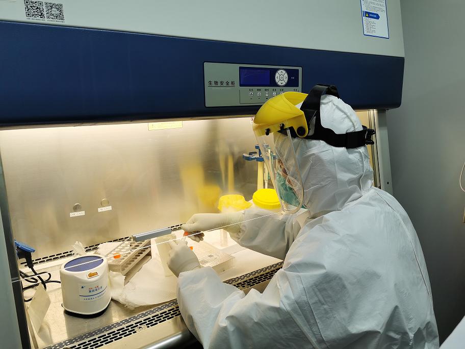 战疫致敬默默奉献的人,战疫有我致敬每一位逆行的英雄