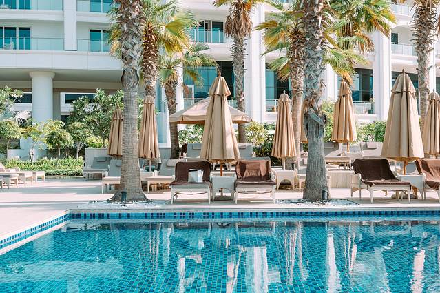 阿联酋迪拜之行,小狮妹和爸爸