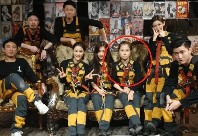 这才是妥妥的背靠资本啊