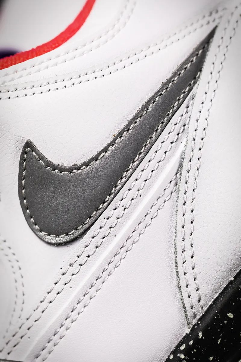 耐克新款亮眼,耐克夜光涂鸦测评