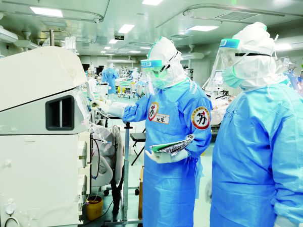 集体转战重症病房！她们是援鄂“国家队”里的江苏力量