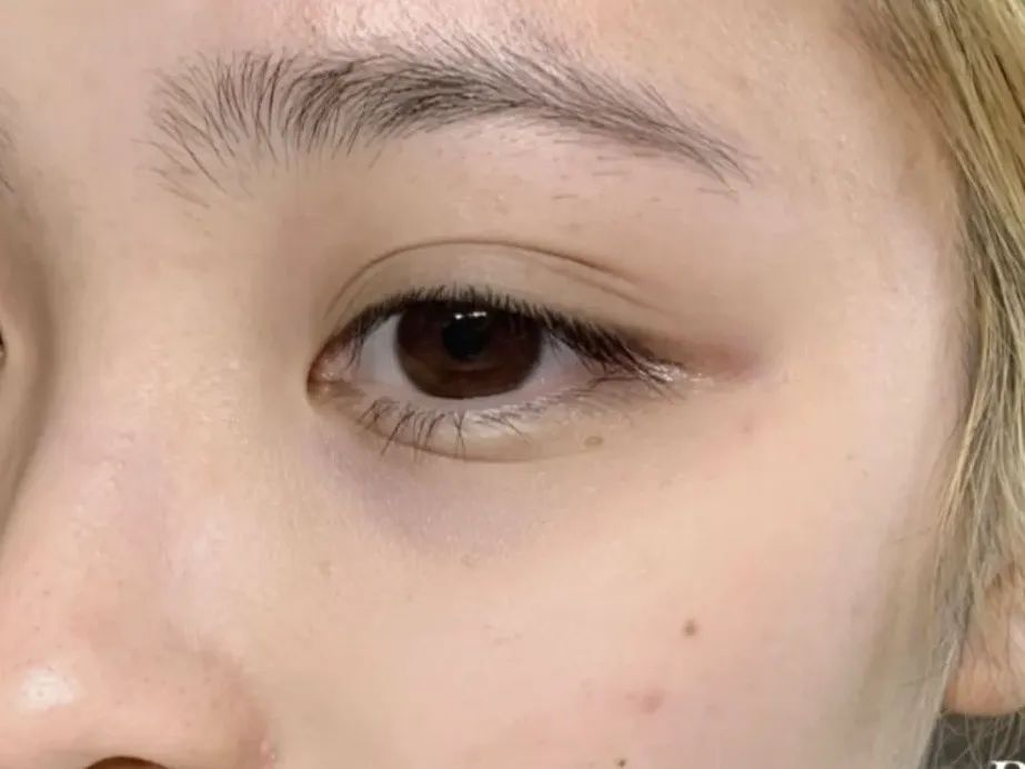 秋冬粉底液奶油肌推荐,春日奶油肌