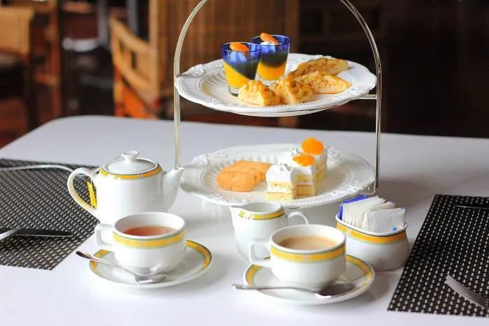 再也不怕衣服起皱了,发黄t恤清洗小窍门