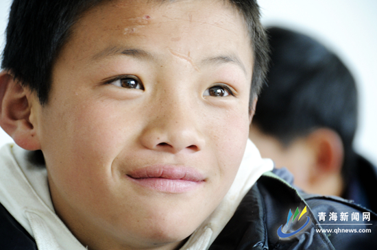 玉树抗震救灾10周年,玉树十年之变全过程