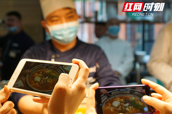 湖南米粉大PK！攸县烧汤粉、醴陵炒粉“食”分韵味