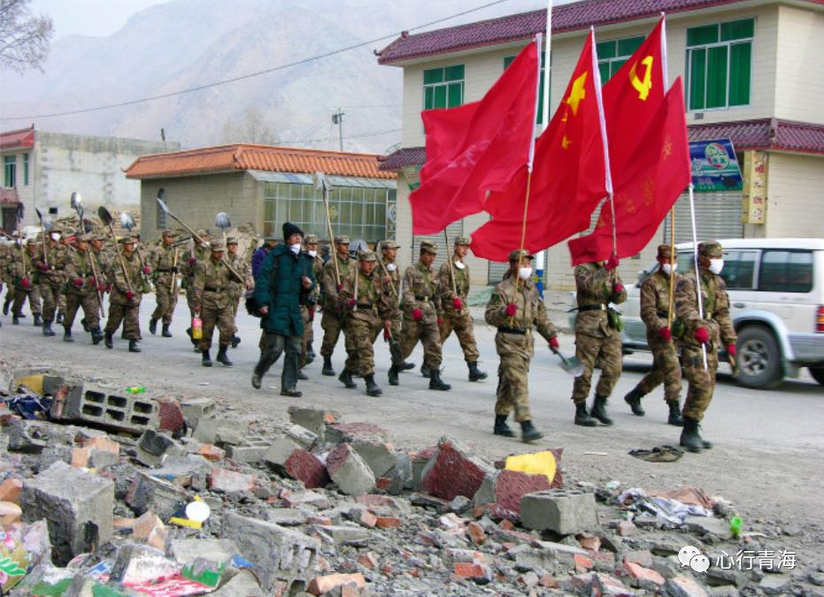 抗震救灾玉树,玉树不倒