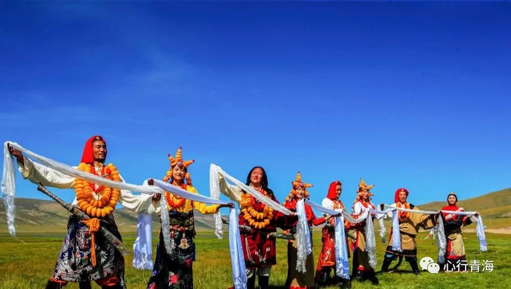 抗震救灾玉树,玉树不倒