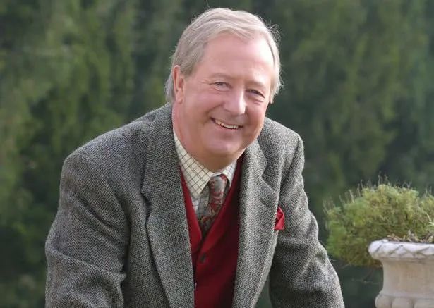 全球因新冠肺炎死亡的名人,感染新冠去世的10位明星