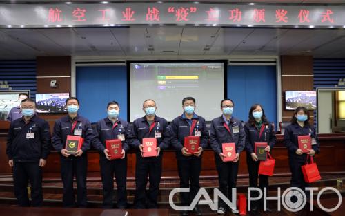 感动中国致敬航天人,致敬航天英雄感动中国