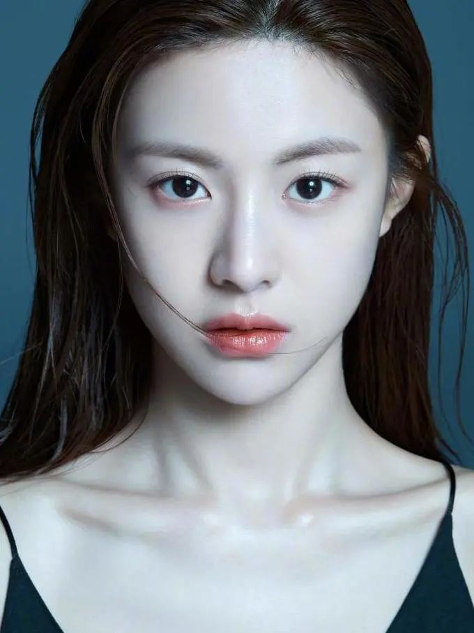 听说戴着口罩，集美们都偷偷在DO脸？