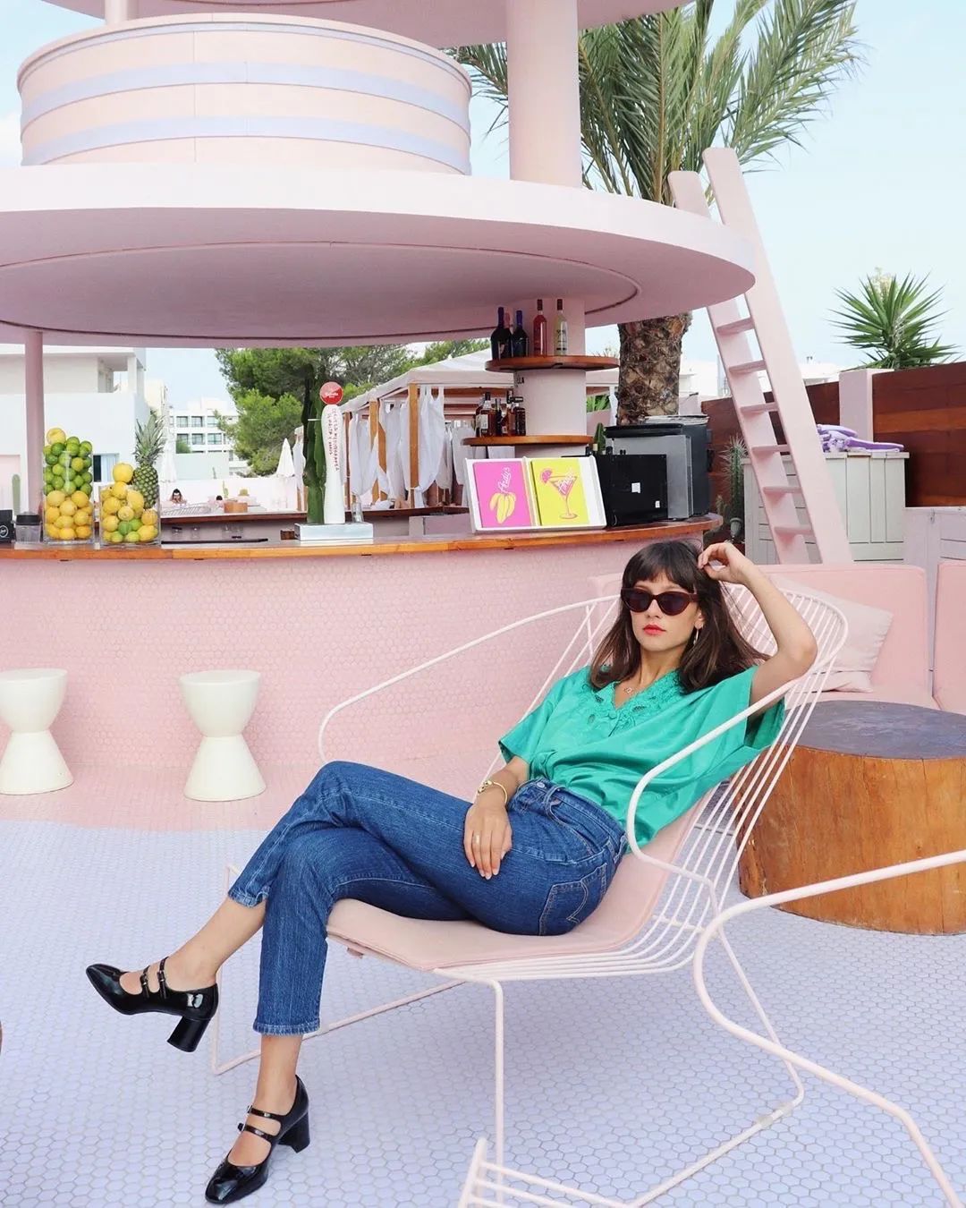 虽然拥有200双鞋，但我平时穿得最多的还是这双