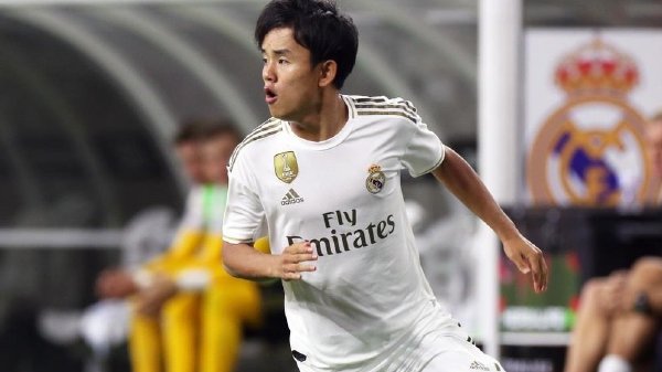 看梅西圆梦,看梅西绝杀皇马瓜帅疯狂庆祝