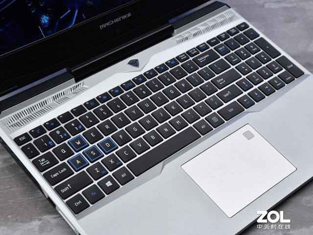 全面屏游戏本推荐机械师f117v猎鹰,机械师f117-v战龙测评