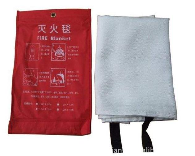 家中常见的消防安全器材,家庭常备四种消防器材