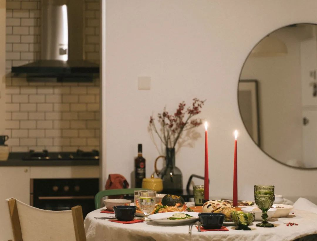 小家、乱家1秒变干净的方法被她找到了！都给老娘进柜